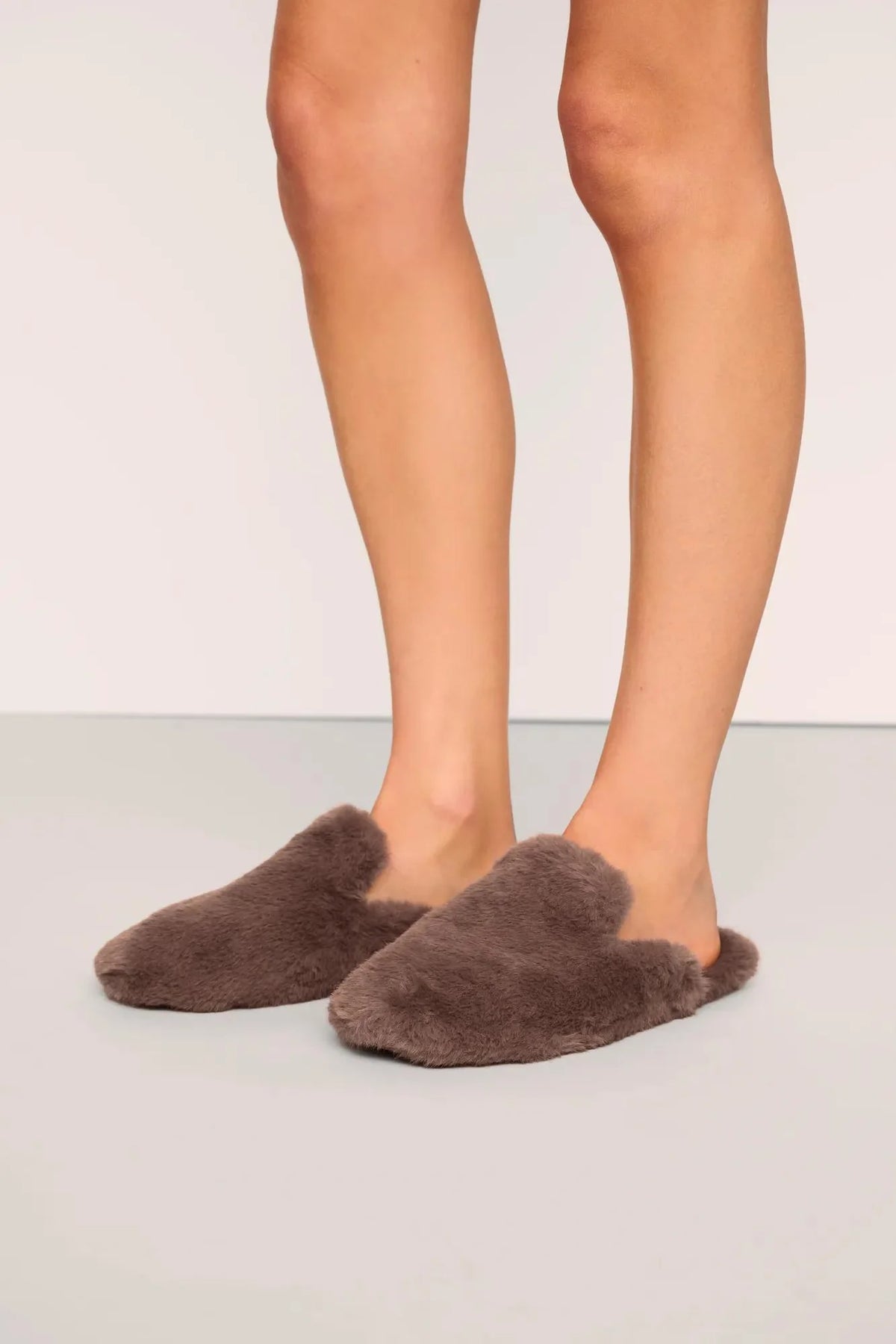 PLUSH MULE SLIPPER