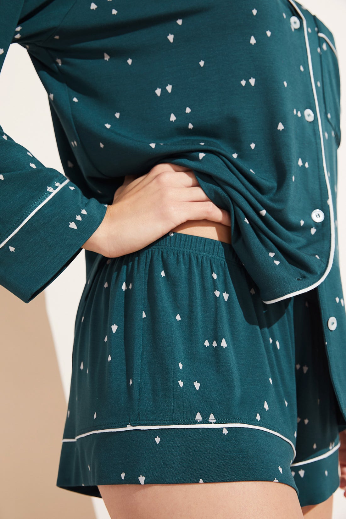 GISELE PRINTED LONG SLEEVE & SHORTIE SHORT PJ SET